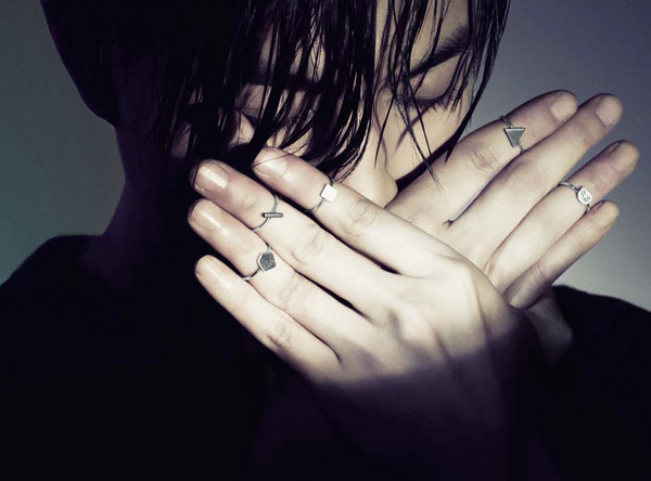Dear John Knuckle ring