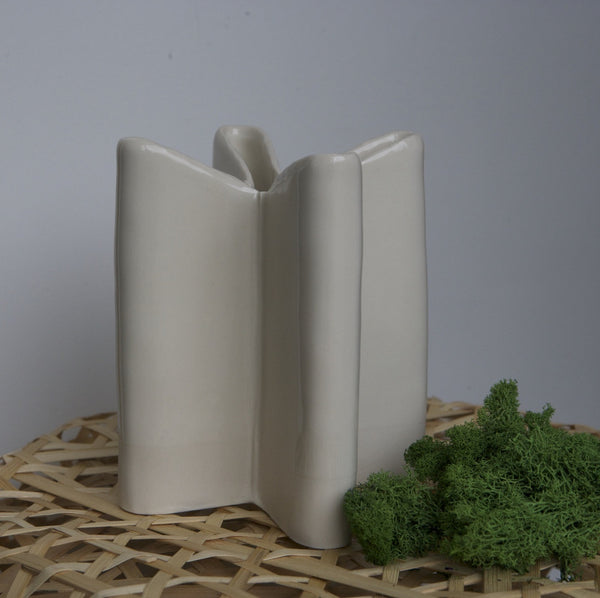 Plus Vase, White