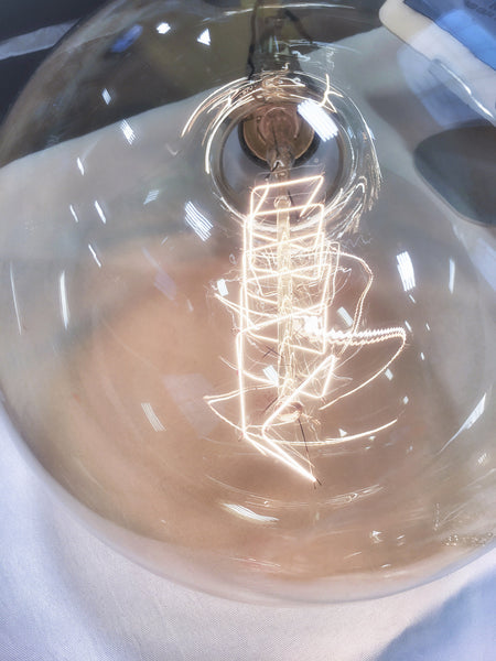 Light Bulb 13"x 8" 60 watts G200-F5